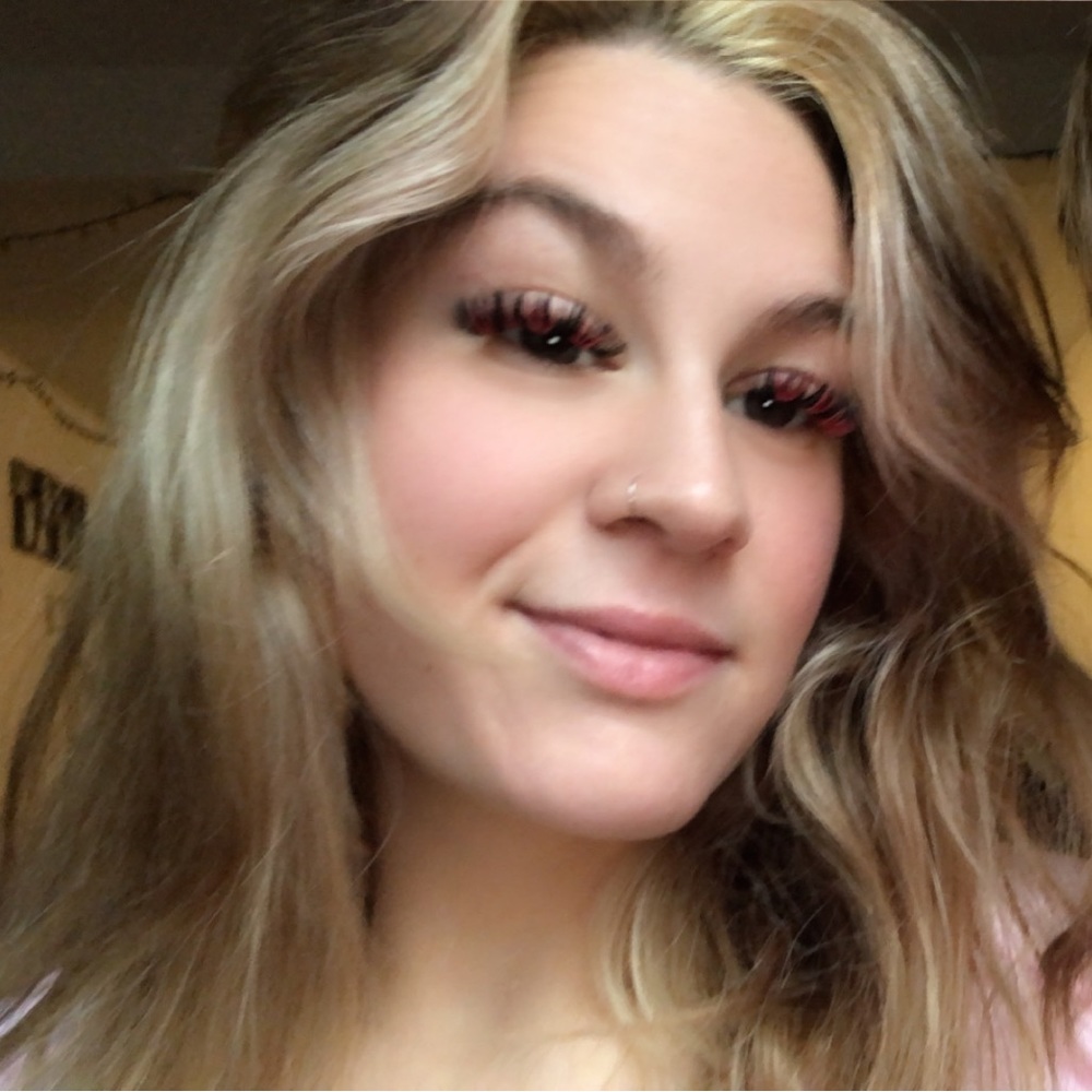 Meet your Posher, Kallie